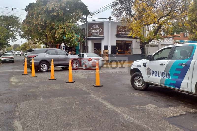 Dos personas resultaron con heridas leves en un choque ocurrido en ...