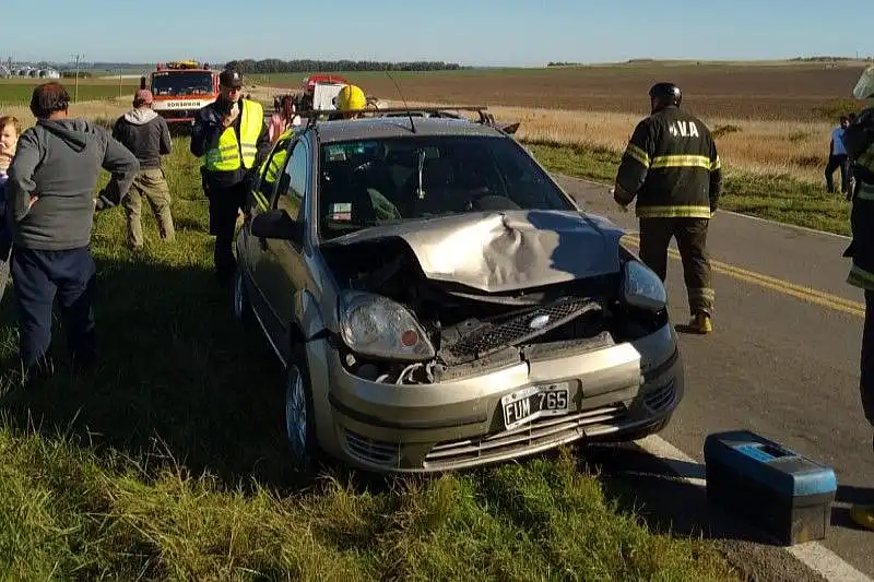 Dos mujeres con heridas en un choque múltiple por alcance en la Ruta 226