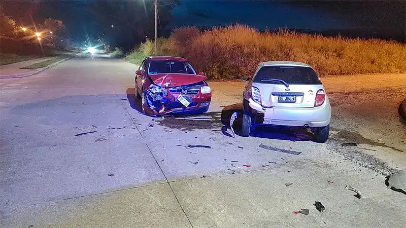 Una mujer y un menor fueron asistidos por el SAME tras un choque