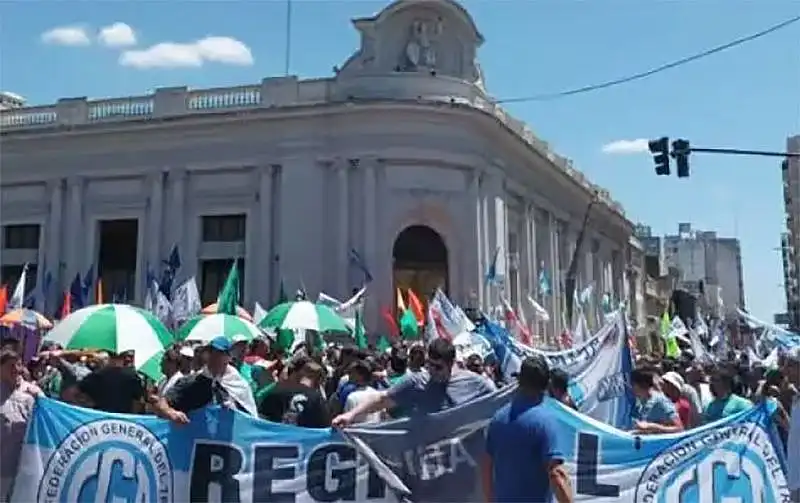La Mesa Intersindical se suma al rechazo nacional contra la reforma laboral