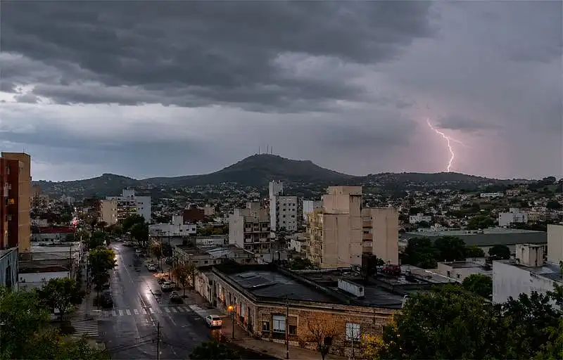 Alerta amarillo por tormentas para este viernes 31 en Tandil