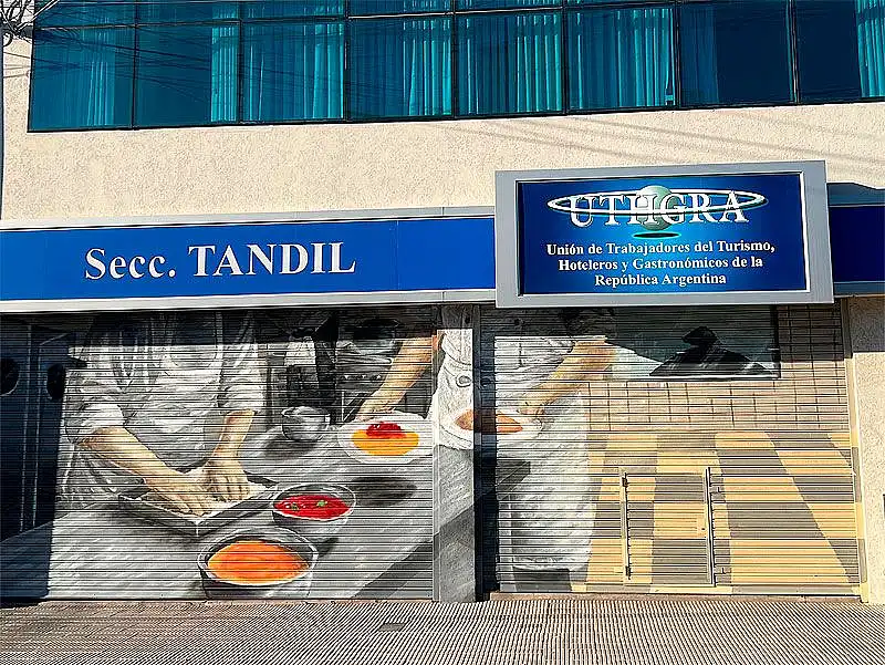 dos UTHGRA Tandil saluda a los trabajadores hoteleros y gastronómicos en su día