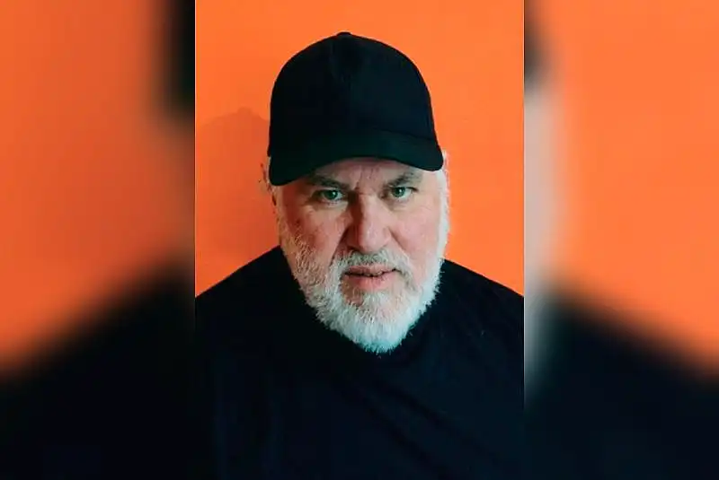 Julio Varela: “El cine me permitió crear un estilo propio dentro del periodismo”
