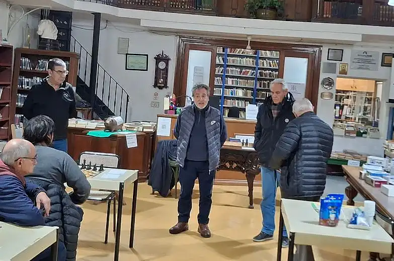 Bianchi lidera la Copa Biblioteca Rivadavia tras cuatro rondas