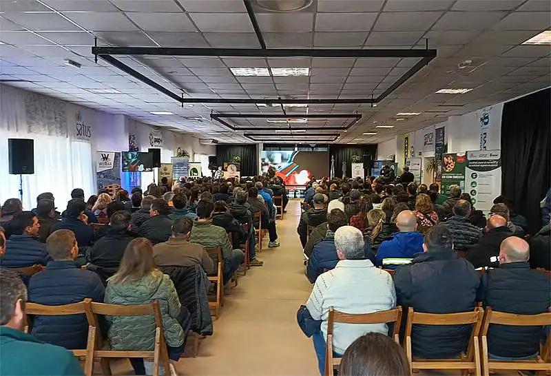 La Dirección de Asuntos Agropecuarios estuvo presente en la jornada técnica sobre ...