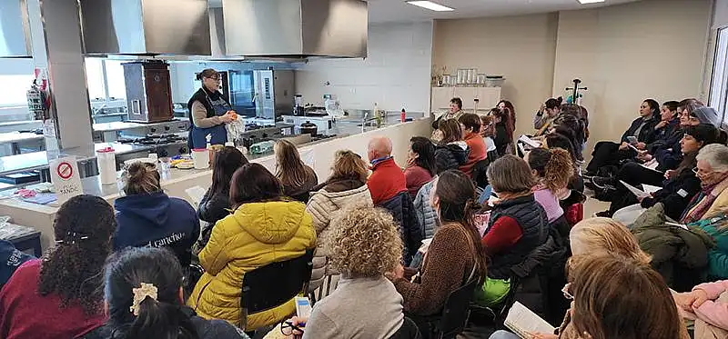 Permanece abierta la inscripción para una nueva jornada del taller de cocina sin gluten