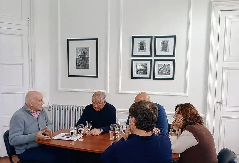 El rector Aba  recibió a las autoridades de la Cámara Empresaria de Tandil