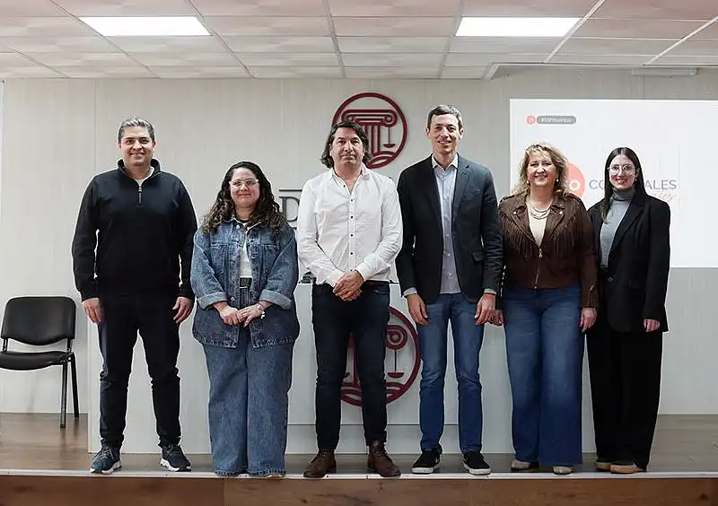 Con protagonismo de Juan Salceda, la UCR lanzó Foro de Concejales bonaerenses con la ...