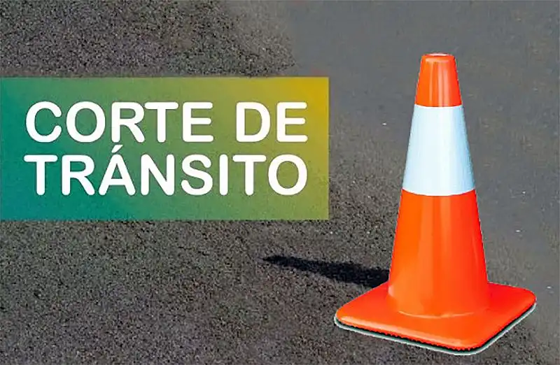 dos Restricción temporal de tránsito en Rodríguez y San Martín