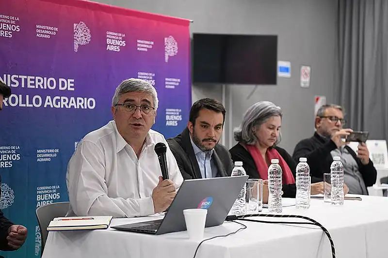 Javier Rodríguez reunió a la cadena ganadera bonaerense y puso el foco en precios, ...