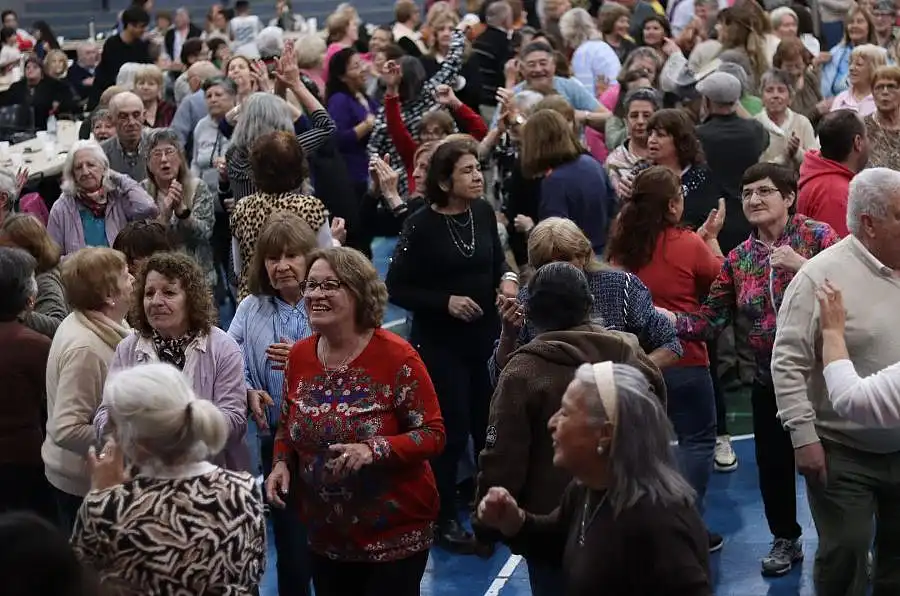 Se realizó el festejo por el Día del Adulto Mayor en la “Gran Tertulia” de la UNICEN