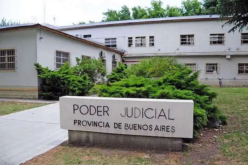 Denunciaron a Roberto Martínez Lastra por presunto abuso sexual