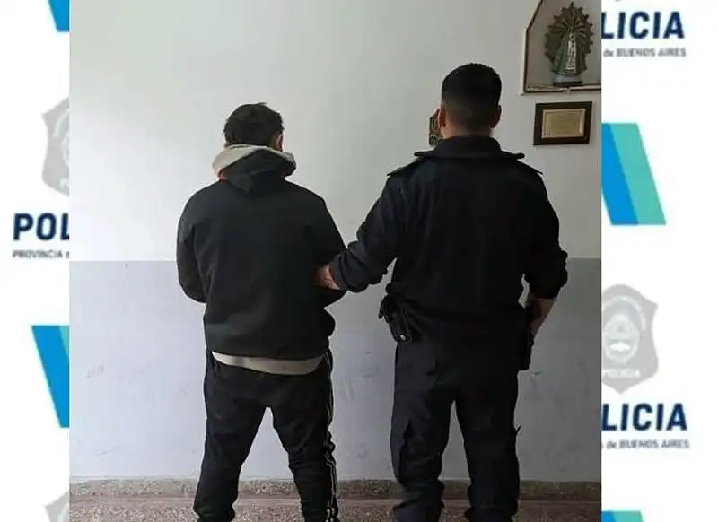 Un hombre de 30 años fue detenido tras una orden judicial por resistencia a la autoridad
