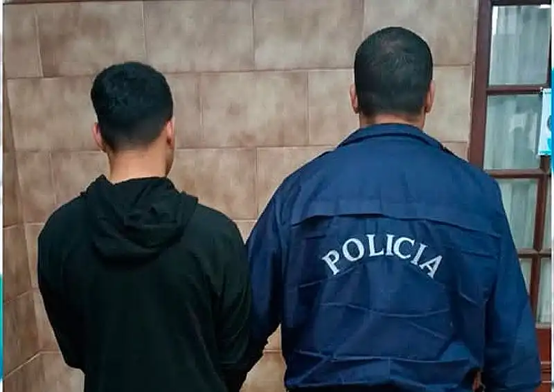 Un detenido por hurto agravado y dos aprehendidos por sustraer productos de comercios ...