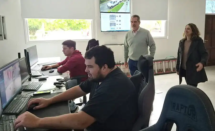 Una recorrida por áreas municipales